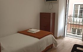 Martim Moniz 28 Guest House